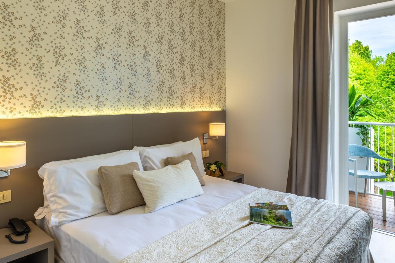 Hotel Renania Bibione Exterior foto